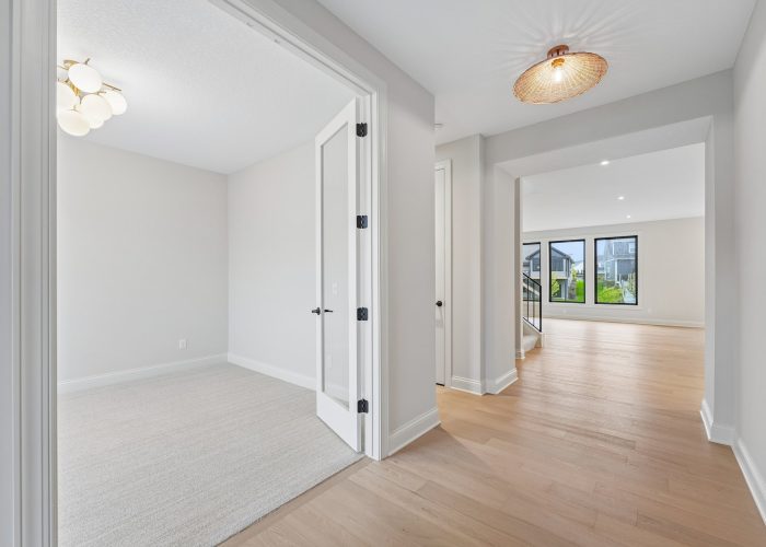 4 Web Or Mls Peony Ln N S1509 004