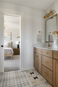 Stonegate Builders 6302 Poplar Ln 064
